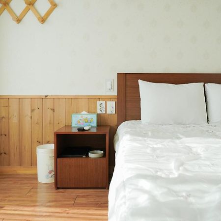 Jungmun Haesung Parktel Villa Seogwipo Exterior photo